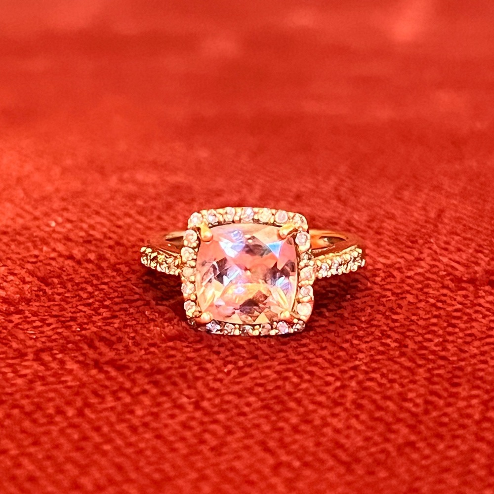 Morganite and diamond cushion cut ring 10k gold
